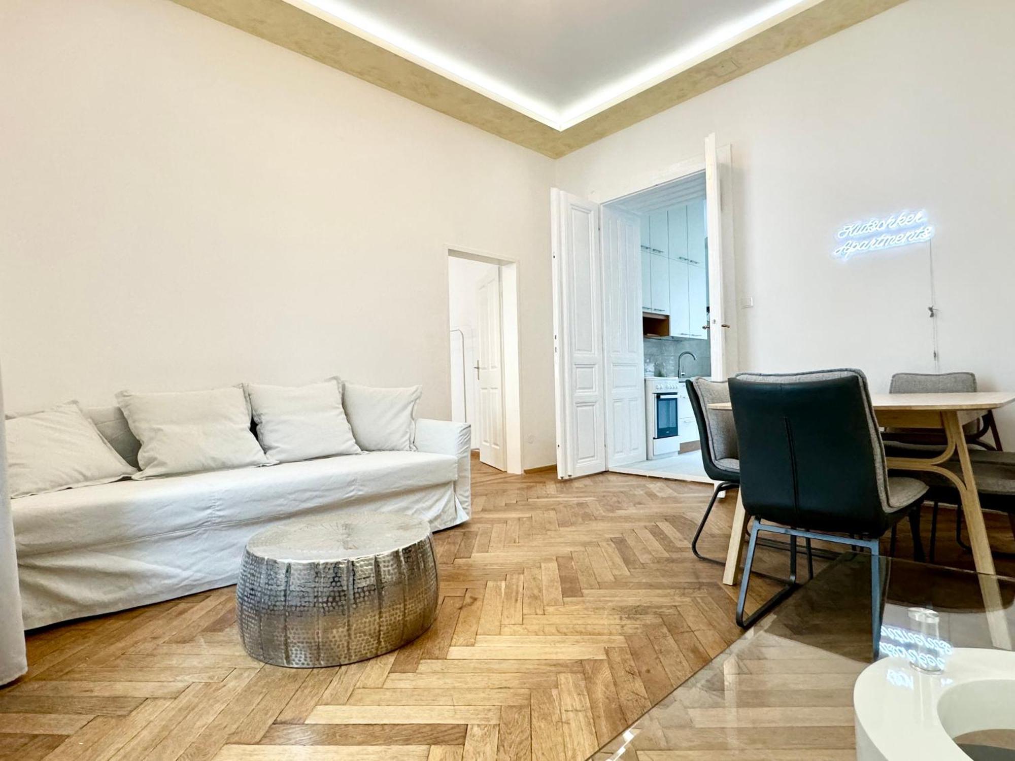 Luxury Apartment At Famous Vienna Kutschkermarkt المظهر الخارجي الصورة